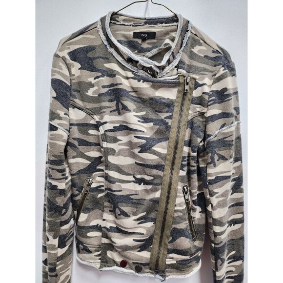Fate Camouflage Jacket - Green and Brown - Picture 2 of 8